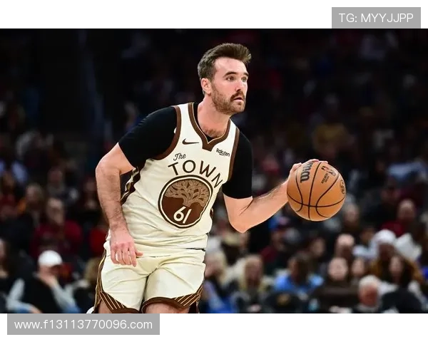 重塑荣耀之路聚焦NBA黄蜂队年轻力量与未来崛起之势